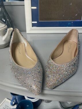 Betsey Johnson Crystal Embellished Pink Pointed-Toe Flats  8